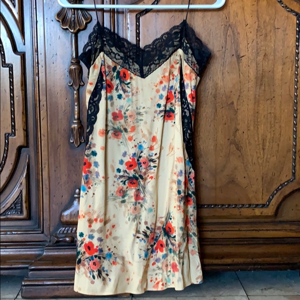 Zara, floral dress XS  perfect for summer.